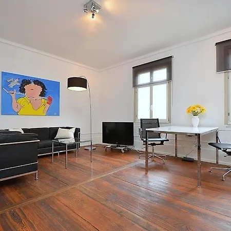 Appartement In Heusteigviertel Stuttgart